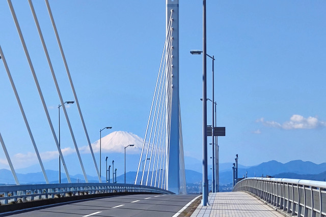 湘南銀河大橋（富士山展望）【寒川町】